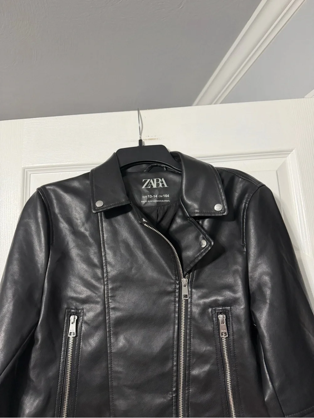 Zara Girls/Womens 13/14 Black Leather Biker Jacket with Zip Pockets